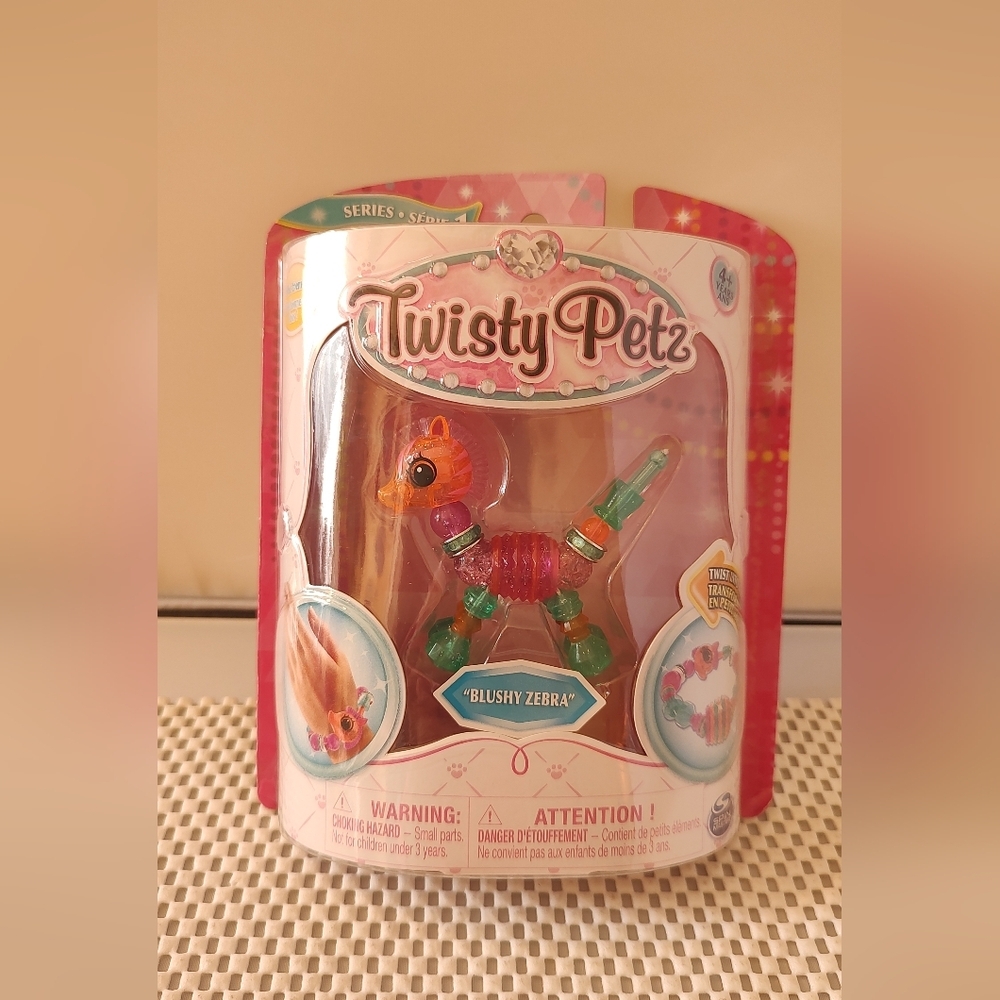 Twisty Petz Series 1 Bracelet Blushy Zebra Spin Master Authentic NWT